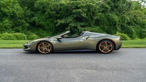 Ferrari 296 GTS Convertible 2024, Seminuevo, en Excelentes Condiciones - Product Image 3