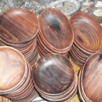 Assiette en bois de haute qualité, faite à la main, petite quantité minimale de commande