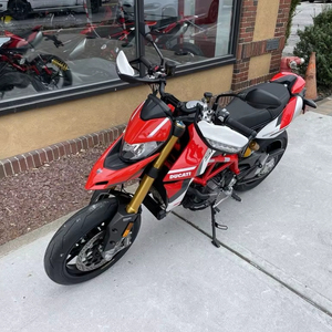 Meilleure offre de prix, Ducati Hypermotard 950 SP 937cc 114CV, moto neuve 2025/2026, vente en gros, exportation - Product Image 1
