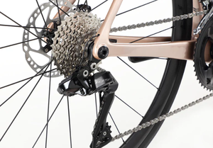 Nouvelle offre promotionnelle pour les vélos R1vettes Carb0ns 2 700c Gl0ss R0ses G0lds 17.19 lbs 7.79 kg 56cm - Product Image 3