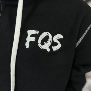 Sudadera con capucha y cremallera GSM personalizable 500 Plus con costuras en contraste, fabricación de ropa de calle fabricada en fábrica en Pakistán para el invierno - Product Image 5