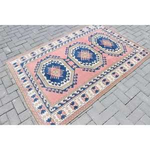 Alfombra Turca Vintage, Alfombra de 4.1x6.1 pies, Alfombra Floral Azul y Roja - Product Image 2