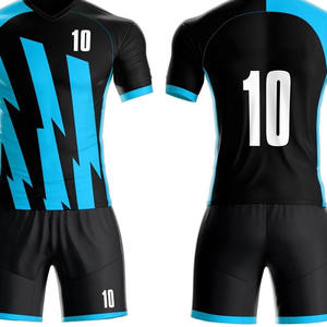 Services OEM Ensemble d'uniformes de football d'été personnalisable Ensemble de maillot et de short de football 100% polyester Antibactérien Séchage rapide Adulte - Product Image 2