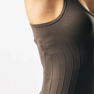 Chaleco de mujer hecho de algodón y poliéster con servicio OEM, camiseta sin mangas personalizada para mujer, tela suave transpirable, ropa exterior de talla grande, chaleco para mujer - Product Image 6