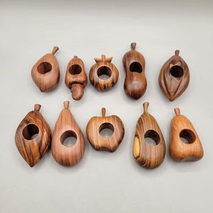 Ensemble de ronds de serviette en bois modernes pour la décoration de la table à manger et les occasions spéciales - Product Image 3