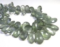 Perles de pierres précieuses naturelles de qualité supérieure en aquamarine mousse bleue taille poire, 10-22mm, 230 carats, lot en gros, brin de 9 pouces, facettées pour bijoux