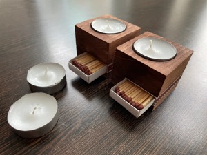 Bougeoir en bois à six colonnes, idéal pour la décoration intérieure, centre de table et éclairage festif, fabriqué à la main en Inde - Product Image 2