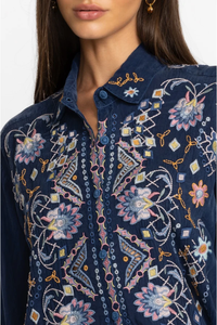 Blouse personnalisée Salwar Kameez pour filles, grande taille, en lin et coton, avec broderie ukrainienne et manches longues lanternes, en nylon, coton et rayonne - Product Image 6