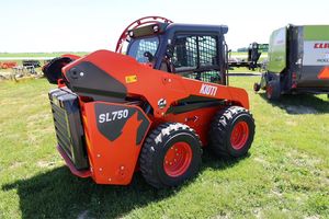 Precio de Fábrica al por Mayor, Cargadora Compacta Kioti SL750U-LQ con Tracción en las 4 Ruedas, en Buenas Condiciones, en Venta a Bajo Precio - Product Image 5