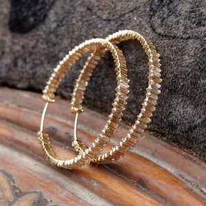 ชุดกิ๊บเพชรเหลี่ยมธรรมชาติ,ต่างหูห่วงขนาดใหญ่45มม. แฮนด์เมดทอง14K เครื่องประดับขายส่งของขวัญสำหรับเธอ - Product Image 4