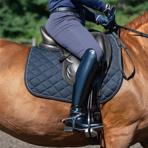 Tapis de selle anglais Tapis de selle pour chevaux Tapis de selle tout usage pour chevaux avec couleur et style requis personnalisés - Product Image 3