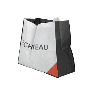 LeChateau Sac Non Tissé Blanc avec Bordure Noire Accessoire de Mode Très Durable Unisexe Vente en Gros Marque Vietnamienne - Product Image 3
