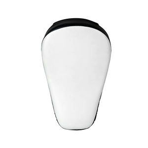 Coussinets de frappe en cuir véritable pour la boxe et le kickboxing avec des coutures solides, utilisation durable pour la MMA, la boxe thaïlandaise, les gants de frappe - Product Image 2