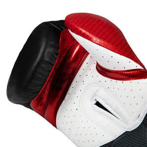 Gants de boxe à finition lisse et forte stabilité du poignet, avec couche intérieure respirante et confort pour une utilisation prolongée - Product Image 5