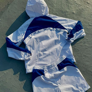 Ensemble short coupe-vent deux pièces avec logo personnalisé pour hommes, vêtements de jogging imperméables avec fermeture éclair 100% polyester solide pour l'été - Product Image 2