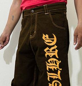 Pantalon de jogging ample unisexe en molleton léger en coton et polyester, personnalisé, décontracté, mi-long, avec cordon de serrage - Product Image 3