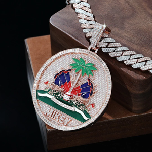 Elegante Collar con Colgante de Diamante Moissanite VVS con Incrustaciones de Estilo Hip Hop, Chapado en Oro, Plata 925, Diseño de Lujo - Product Image 1