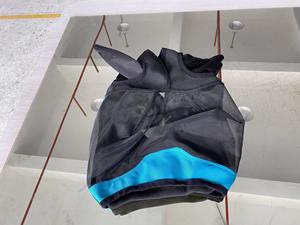 Masque anti-mouches en maille avec bloc UV, coupe souple et extensible, conception respirante, protège-oreilles et protège-nez à couverture complète - Product Image 3