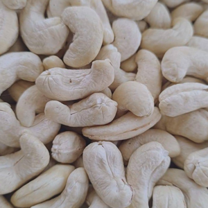 Nueces de Anacardo Kaju Badam SANTIGO a Precio Económico, Envío GRATUITO, Todos los Tamaños, Plazo de Entrega Corto, Granos de Anacardo Crudos - Product Image 1