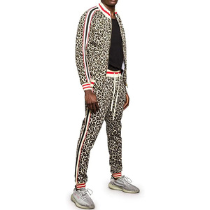 2023 dernière conception hommes Sublimation survêtement coupe ajustée Jogging veste à glissière col montant Polyester séchage rapide léger - Product Image 5