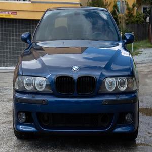 USADO LHD/RHD 2001 B M W M5 - Product Image 1
