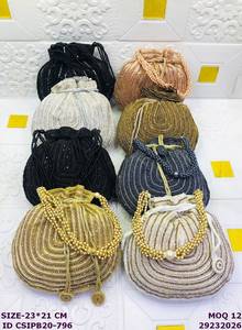 Elegante Bolso Potli de Tela Brocada con Cuentas Blancas, para Novias, Bodas y Festivales, con Forro de Satén y Correa de Anillo - Product Image 6