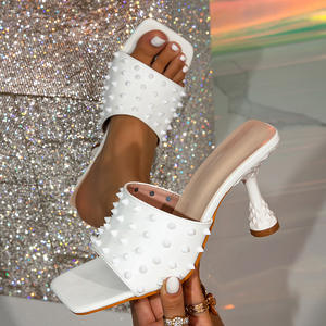 Nouvelles sandales d'été à talons hauts pour femmes, style rivet, à bout carré, à enfiler, pour l'extérieur, tendance et élégantes - Product Image 1
