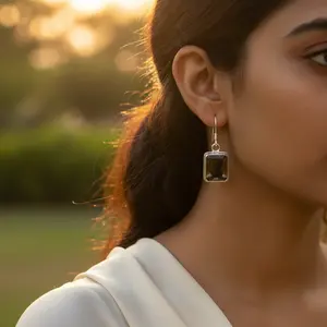 Boucles d'oreilles en argent 925 plaqué diamant pour femmes - Quartz fumé, clous ou pendantes, design mignon - Product Image 2