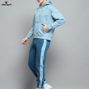 Survêtement personnalisé, écologique, décontracté, respirant, imprimé, à capuche, col uni, 100% coton, fabriqué au Pakistan pour l'hiver - Product Image 2