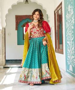 Impreso con bordado trabajo Heavy Wedding wear Bridal Lehenga Choli para mujeres con amarillo Chunni y blusa Low Range Wholesale - Product Image 2