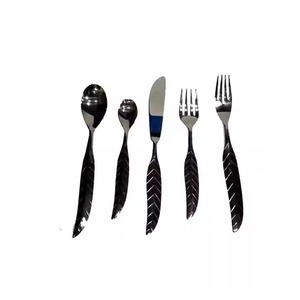 Utensilio de cocina Juego de cubiertos de metal Fabricante y exportador Juego de cubiertos de metal pulido antiguo de nuevo diseño al por mayor de India - Product Image 1
