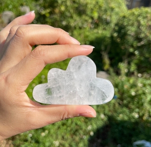 Cristal de Cuarzo Transparente Tallado a Mano en Forma de Nube, Artesanía de Cristal para Decoración y Regalo, Piedra Increíblemente Confortante y Apoyadora, Gujarat - Product Image 5