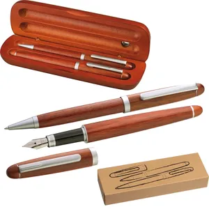 Set Regalo Aziendale Personalizzato Jonathan: Penne e Gadget Premium - Product Image 1