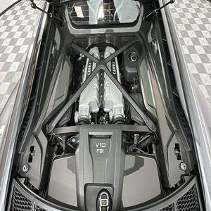 Alerte Offre Exceptionnelle! Audi R8 2021 Super Propre, Transmission Intégrale, Moteur V10 5.2L 532ch, Automatique, Noir, SUV de Luxe - Product Image 6