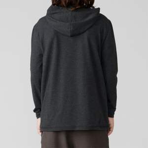 Sudadera con capucha básica para niños: Sudadera con capucha acogedora y elegante para niños y niñas, perfecta para ropa informal y capas - Product Image 4