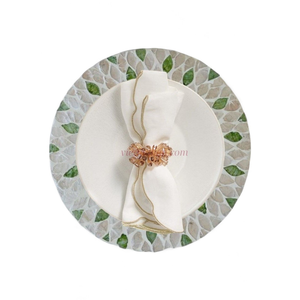 Nouveaux sets de table modernes en nacre naturelle en gros pour les marques de style de vie et les collections de décoration de table à domicile en provenance du Vietnam - Product Image 2