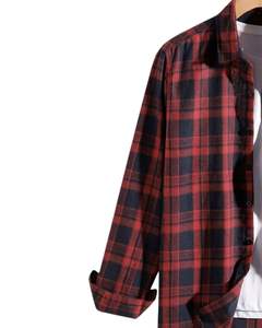 Chemise à carreaux classique pour homme, sur mesure, rouge et noir, boutonnée, manches longues, style flanelle, pour un usage quotidien. - Product Image 4