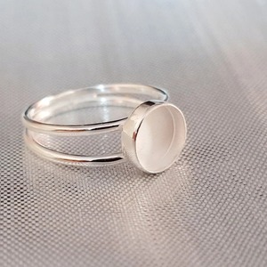 2025 Top qualité en argent Sterling rond 8mm lunette tasse anneau blanc réglage bricolage résine bijoux lait maternel souvenir anneau bague en argent - Product Image 2