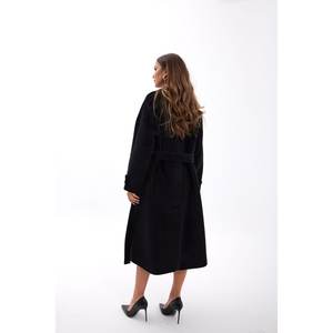 Abrigo de Invierno Cálido 7477 en Negro, Abrigo Elegante para Estaciones Frías - Product Image 4