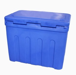 Cubo contenedor de transporte de hielo seco de Metal de madera aislada - Product Image 1