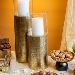 Bougeoir en métal au design élégant pour la décoration de la chambre à coucher Utilisation spirituelle Table de vacances et coin cadeau du fournisseur indien - Product Image 1