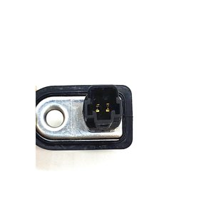 Nouveau bouton lumineux de porte en plastique pour Hyundai Accent (forme d'œuf) compatible avec les modèles Millennium, Admire, Era, Getz, Elantra - Product Image 1