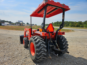 2023 Kioti RX7320PC y LK3054 Transmisión de engranajes 4WD con bomba y caja de cambios | Descuento barato Tractor agrícola usado/nuevo - Product Image 6