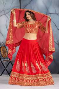 ชุดเจ้าสาวอินเดียยาวถึงพื้นเย็บปักด้วยผ้าอินเดียความต้องการสูง - Product Image 2