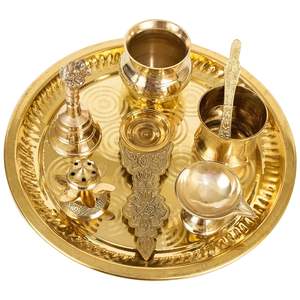 Thali de Pooja de Agarwood de Latón Dorado Pulido Hecho a Mano con Soporte para Agarbati y Porta Diya para Bienvenida en Mandap de Bodas y Diwali - Product Image 1