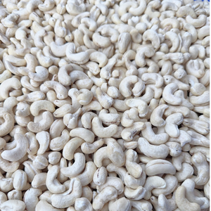 Prix des noix de cajou du Vietnam, usine Santigo, noix de cajou du Vietnam, W320, exigences OEM ODM du client - Product Image 1