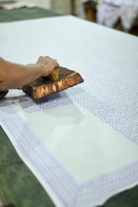 Sarong en coton imprimé à la main, jupe de plage, pareo, châle, écharpe en voile de coton, motif floral, vêtement d'été - Product Image 2