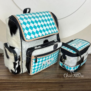 Mochila Pañalera de Cuero a Cuadros Estilo Occidental 2025, Hecha a Mano, con Bolso Cosmético a Juego, Conjunto de Dos Piezas para Mujer - Product Image 1