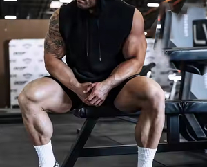 Camiseta sin mangas con capucha para hombre, camiseta sin mangas de gimnasio de talla grande con logotipo personalizado, chaleco con capucha para hombre, ropa de entrenamiento personalizada, camiseta sin mangas de gran tamaño para hombre - Product Image 1