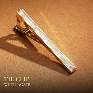 [Tinh Vu Collection] Clip de Corbata de Lujo para Hombre, Chapado en Oro de 18K - Piedra Preciosa de Ágata Blanca Fengshui (KCVDATR001) - Hecho en Vietnam - Product Image 1